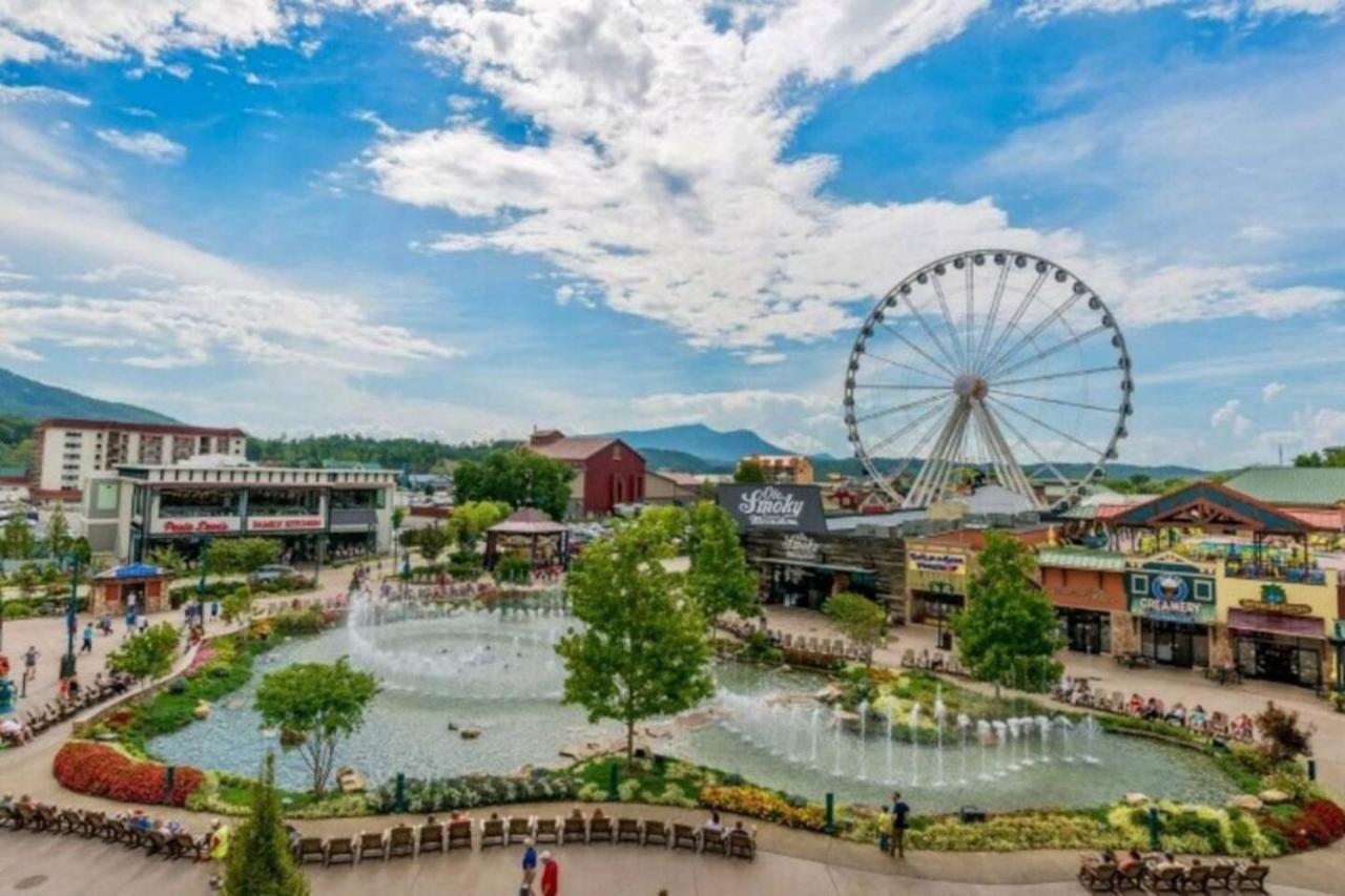 Gt307 Romantic Condo Downtown Gatlinburg & Pool Luaran gambar