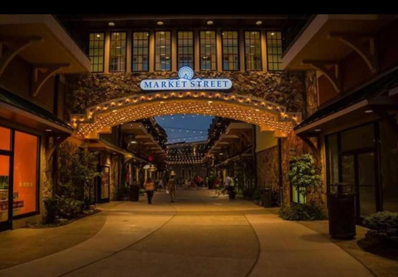 Gt307 Romantic Condo Downtown Gatlinburg & Pool Luaran gambar