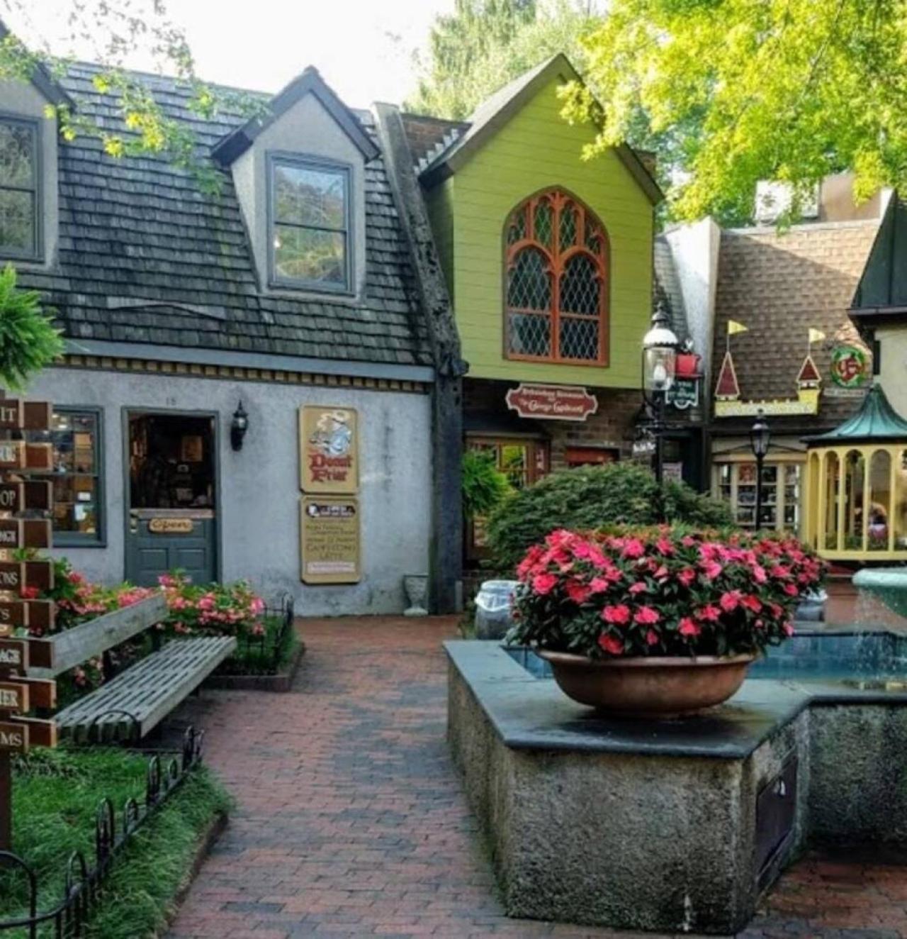 Gt307 Romantic Condo Downtown Gatlinburg & Pool Luaran gambar