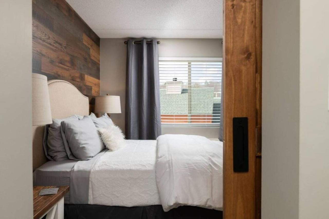 Gt307 Romantic Condo Downtown Gatlinburg & Pool Luaran gambar
